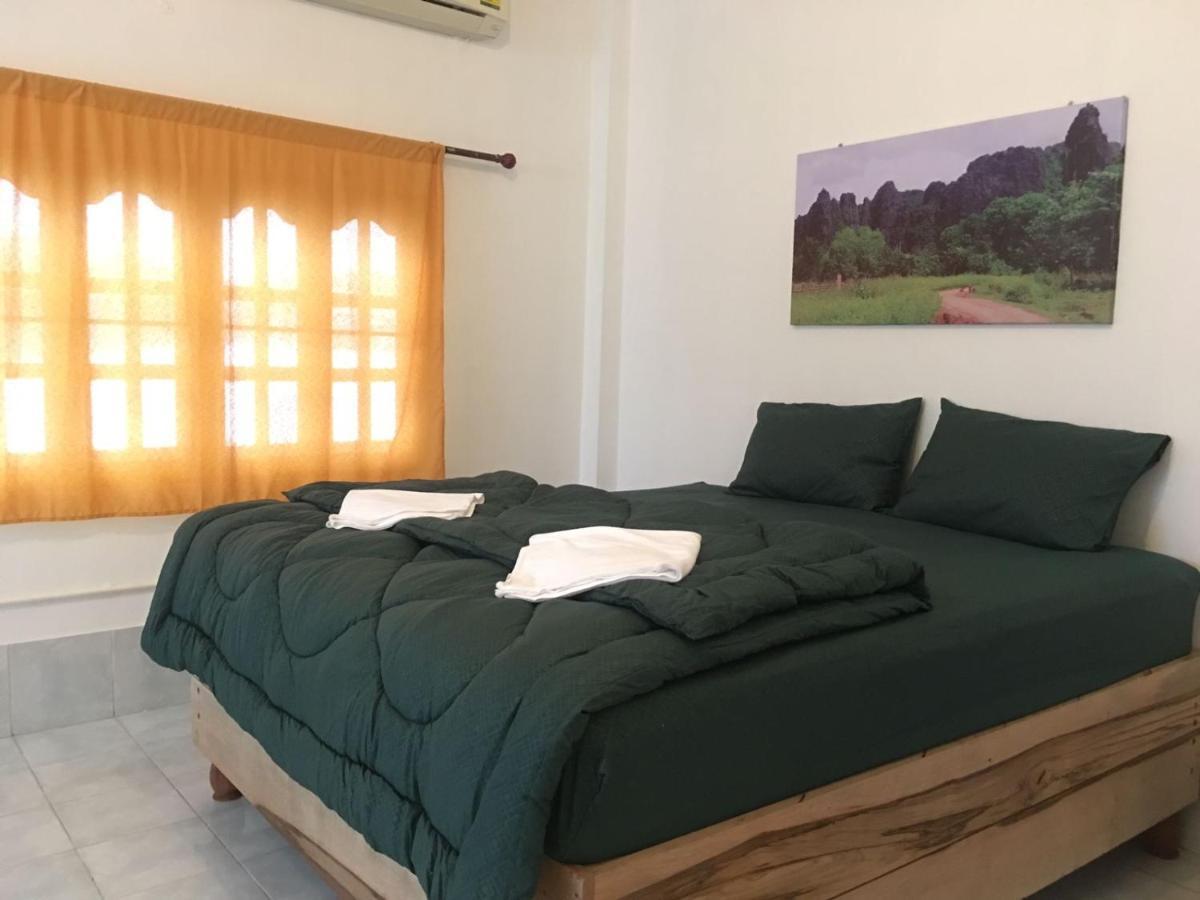 תאקהק Bamboo Hostel מראה חיצוני תמונה