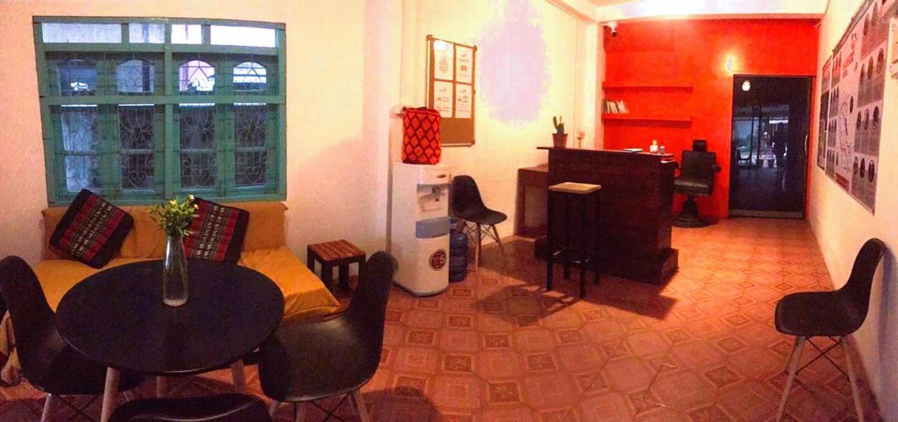 תאקהק Bamboo Hostel מראה חיצוני תמונה