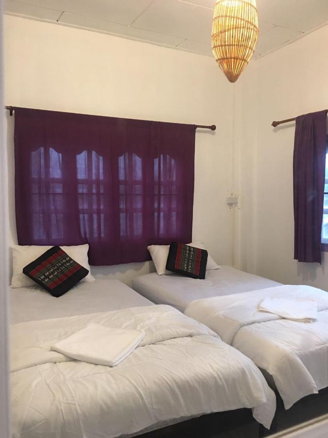 תאקהק Bamboo Hostel מראה חיצוני תמונה