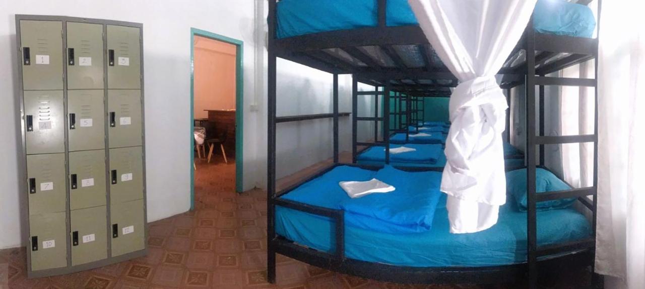 תאקהק Bamboo Hostel מראה חיצוני תמונה